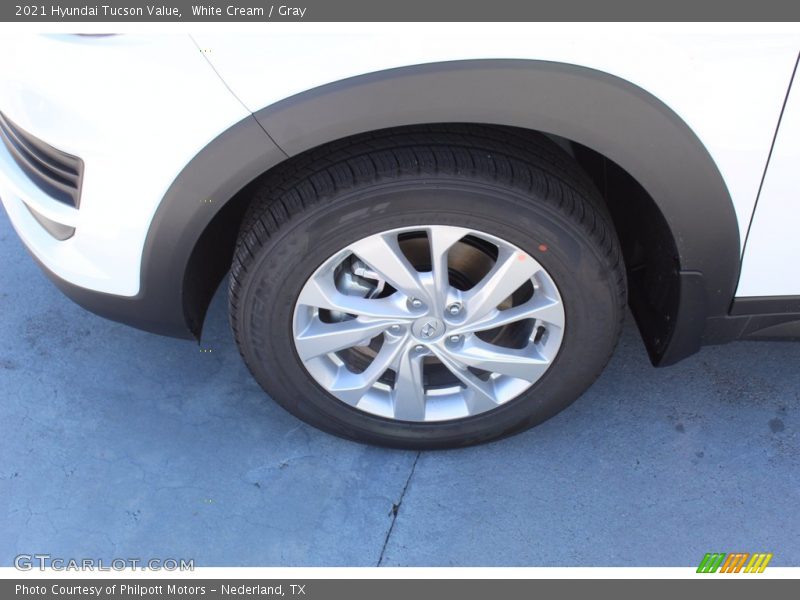 White Cream / Gray 2021 Hyundai Tucson Value