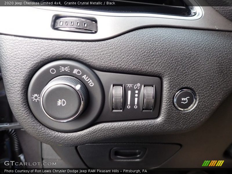 Granite Crystal Metallic / Black 2020 Jeep Cherokee Limited 4x4