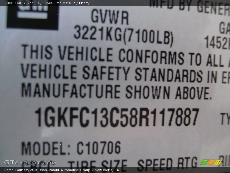 Silver Birch Metallic / Ebony 2008 GMC Yukon SLE