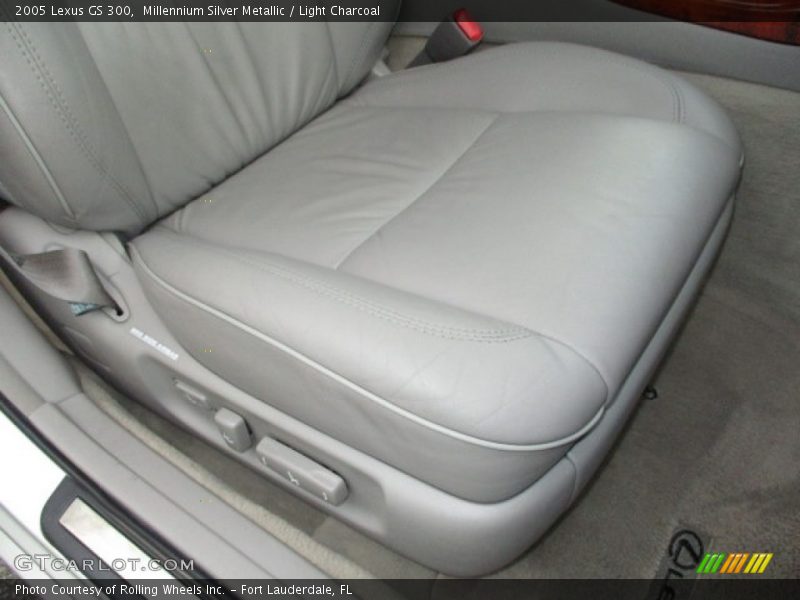 Millennium Silver Metallic / Light Charcoal 2005 Lexus GS 300