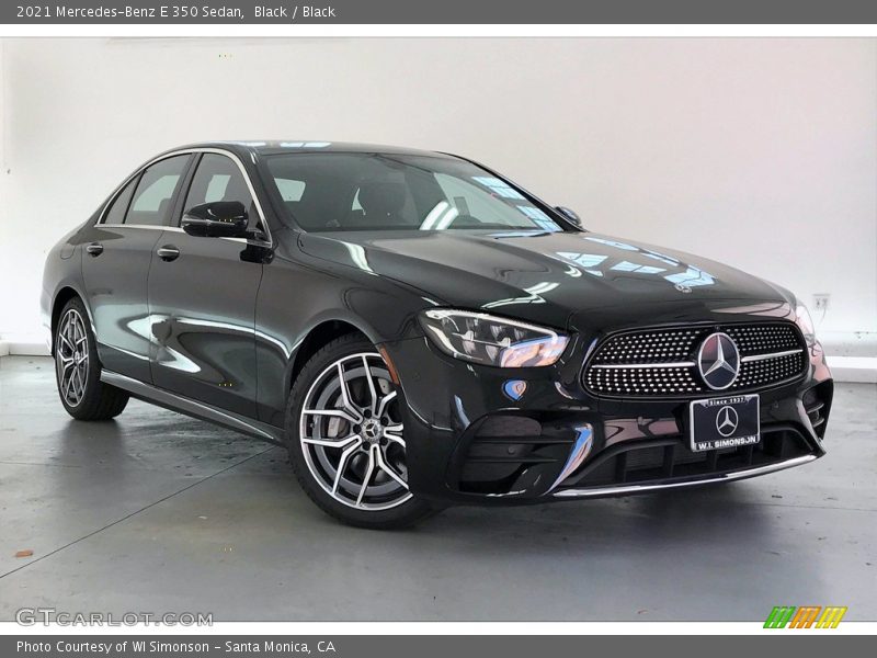 Front 3/4 View of 2021 E 350 Sedan