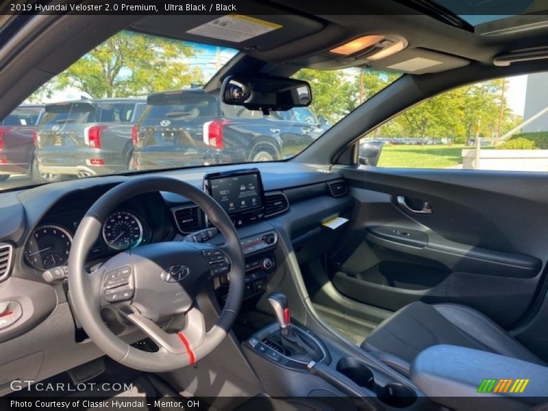 Ultra Black / Black 2019 Hyundai Veloster 2.0 Premium
