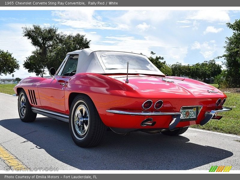 Rally Red / White 1965 Chevrolet Corvette Sting Ray Convertible