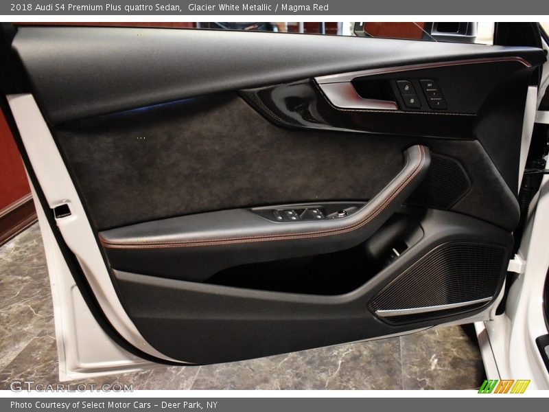 Glacier White Metallic / Magma Red 2018 Audi S4 Premium Plus quattro Sedan