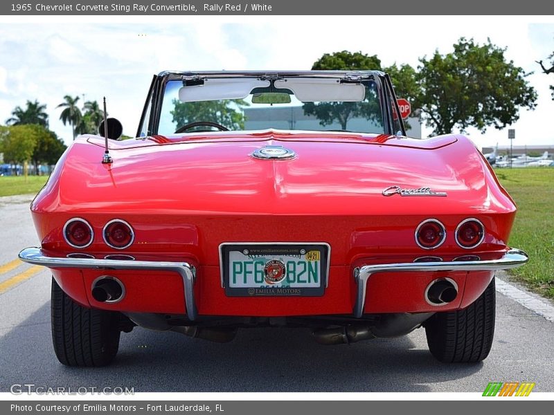 Rally Red / White 1965 Chevrolet Corvette Sting Ray Convertible