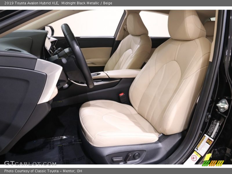 Midnight Black Metallic / Beige 2019 Toyota Avalon Hybrid XLE