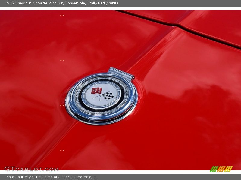 Rally Red / White 1965 Chevrolet Corvette Sting Ray Convertible