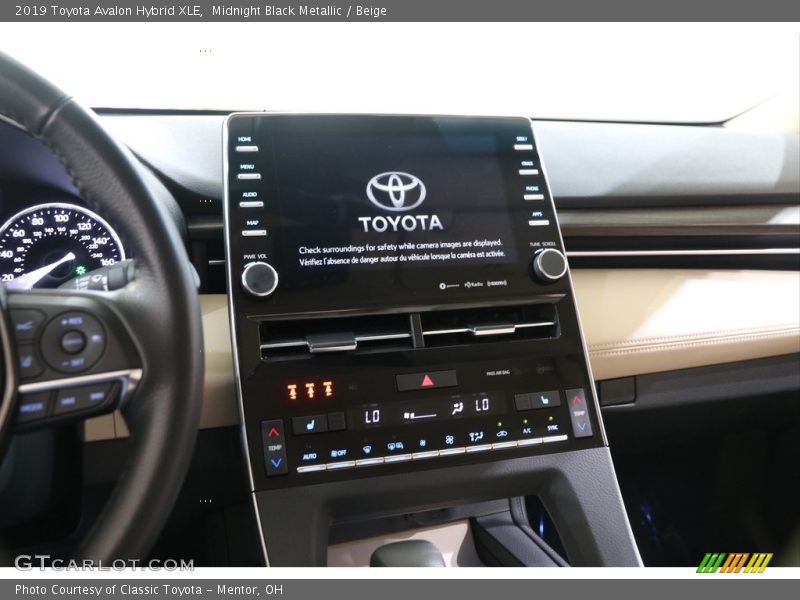 Midnight Black Metallic / Beige 2019 Toyota Avalon Hybrid XLE