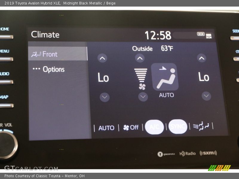 Midnight Black Metallic / Beige 2019 Toyota Avalon Hybrid XLE