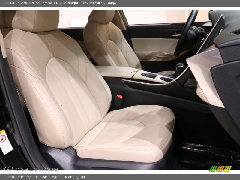 Midnight Black Metallic / Beige 2019 Toyota Avalon Hybrid XLE