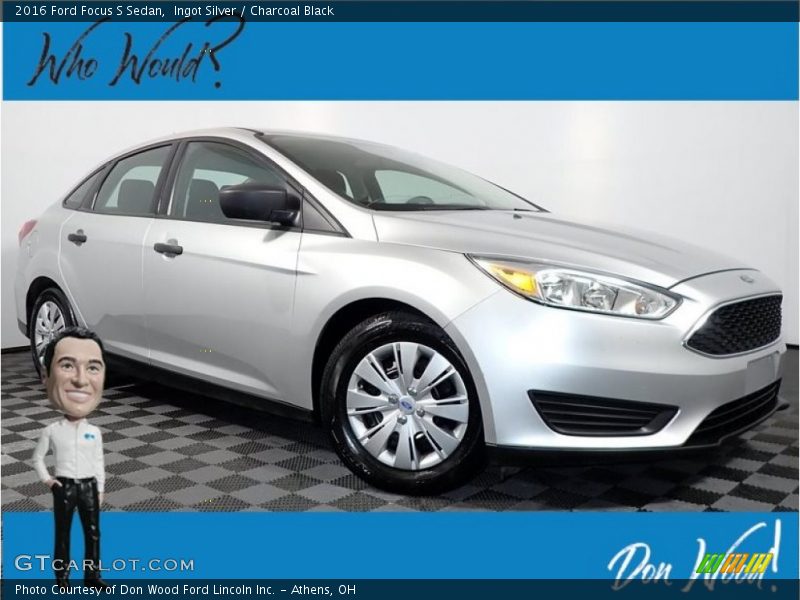 Ingot Silver / Charcoal Black 2016 Ford Focus S Sedan