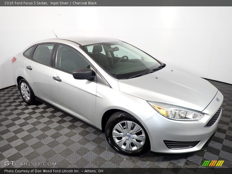 Ingot Silver / Charcoal Black 2016 Ford Focus S Sedan