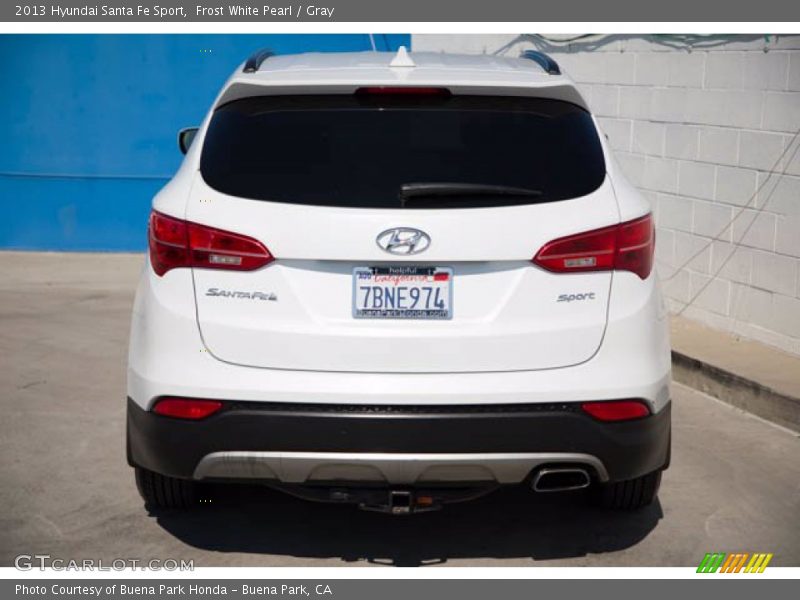 Frost White Pearl / Gray 2013 Hyundai Santa Fe Sport