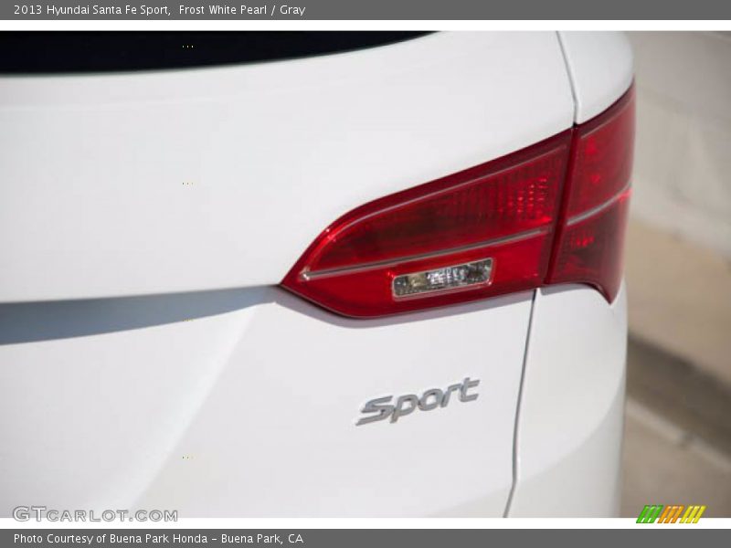 Frost White Pearl / Gray 2013 Hyundai Santa Fe Sport