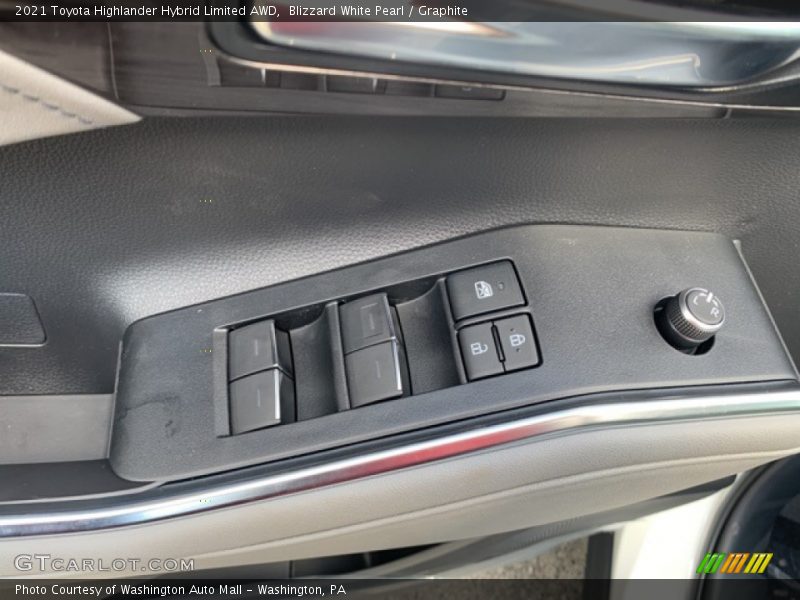 Controls of 2021 Highlander Hybrid Limited AWD