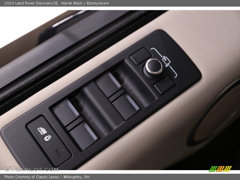 Narvik Black / Ebony/Acorn 2020 Land Rover Discovery SE