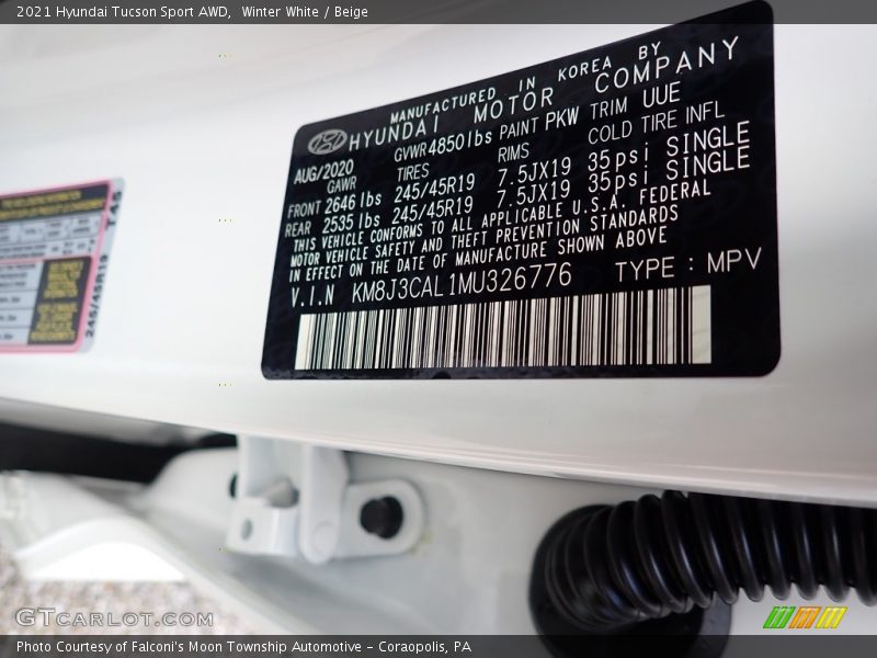 Winter White / Beige 2021 Hyundai Tucson Sport AWD
