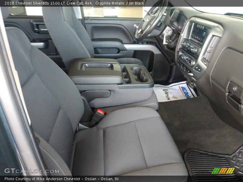 Front Seat of 2018 Silverado 1500 LT Crew Cab 4x4
