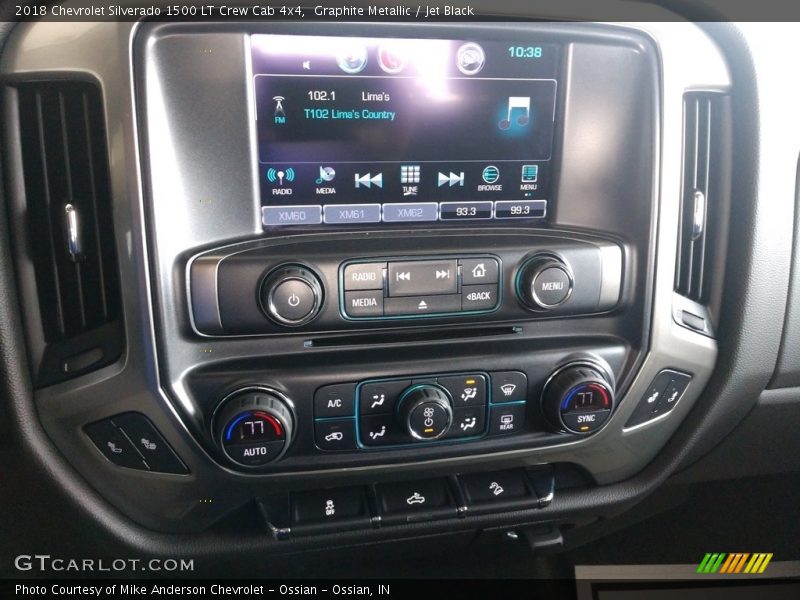 Controls of 2018 Silverado 1500 LT Crew Cab 4x4