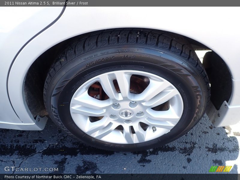 Brilliant Silver / Frost 2011 Nissan Altima 2.5 S