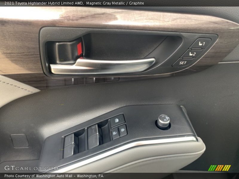 Magnetic Gray Metallic / Graphite 2021 Toyota Highlander Hybrid Limited AWD