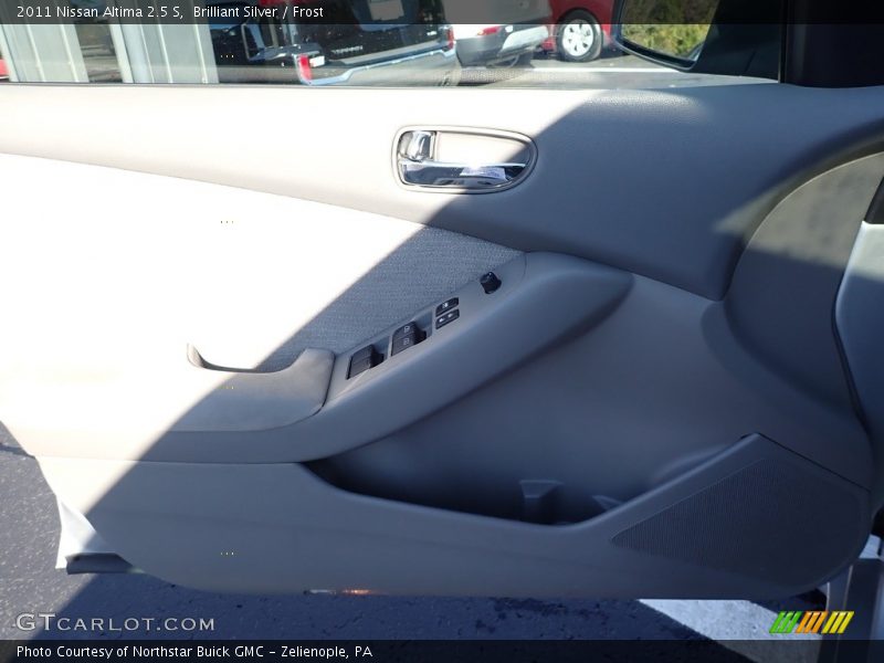 Brilliant Silver / Frost 2011 Nissan Altima 2.5 S