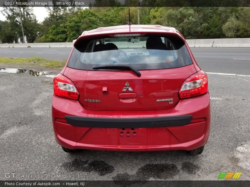 Infrared / Black 2017 Mitsubishi Mirage SE