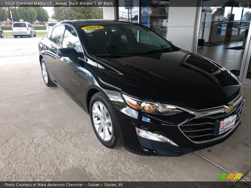 Mosaic Black Metallic / Jet Black 2019 Chevrolet Malibu LT