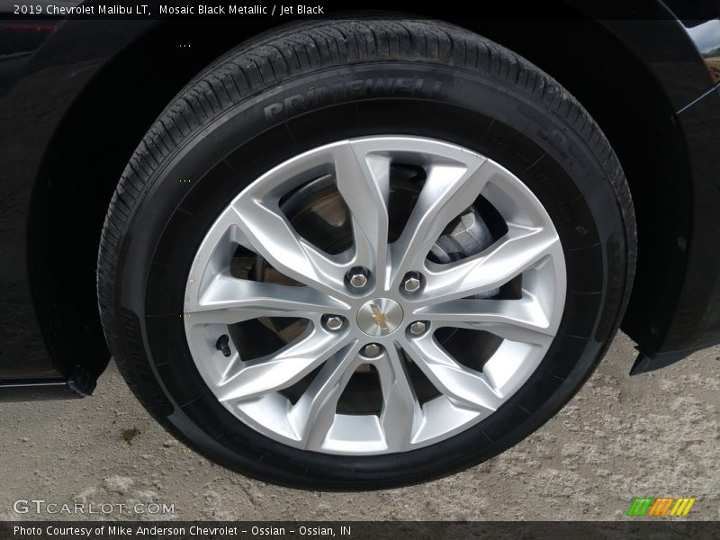 Mosaic Black Metallic / Jet Black 2019 Chevrolet Malibu LT