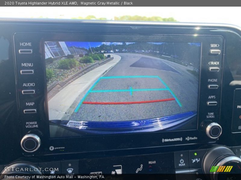 Magnetic Gray Metallic / Black 2020 Toyota Highlander Hybrid XLE AWD