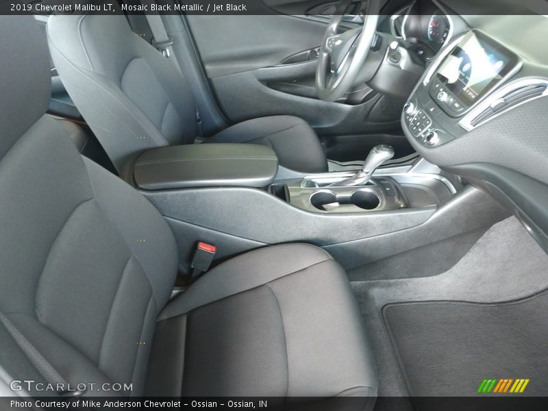 Mosaic Black Metallic / Jet Black 2019 Chevrolet Malibu LT