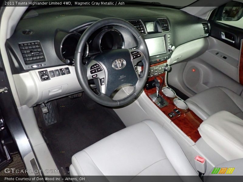 Magnetic Gray Metallic / Ash 2011 Toyota Highlander Limited 4WD