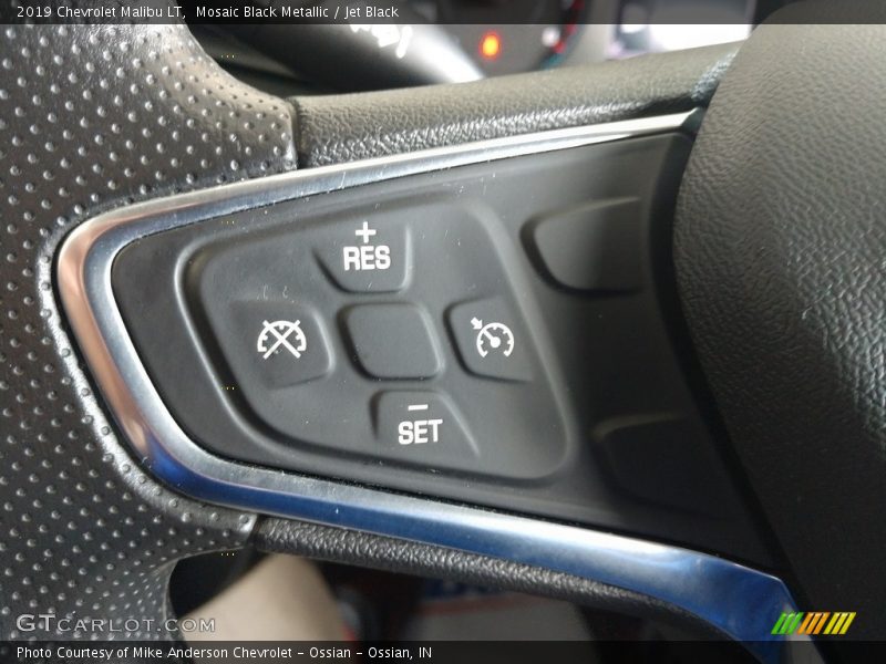 Mosaic Black Metallic / Jet Black 2019 Chevrolet Malibu LT