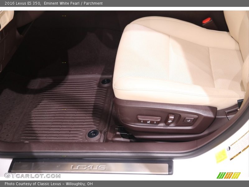 Front Seat of 2016 ES 350