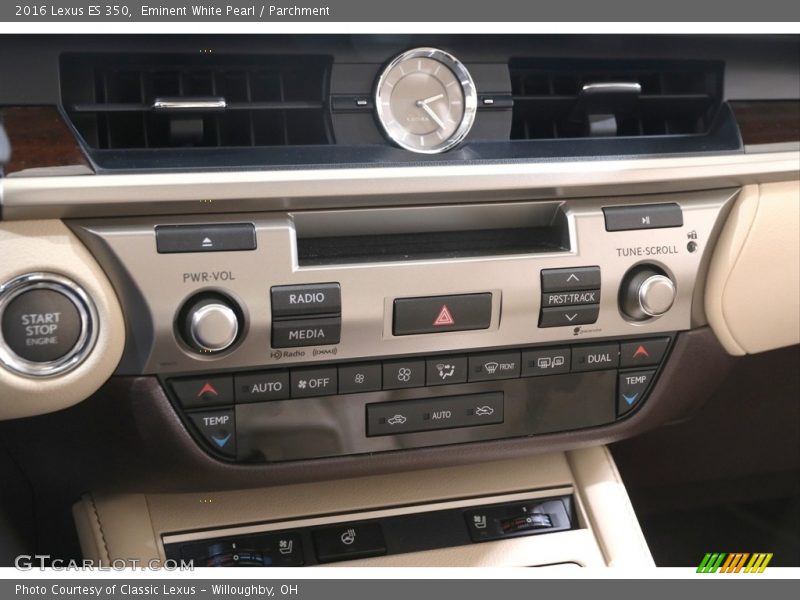 Controls of 2016 ES 350