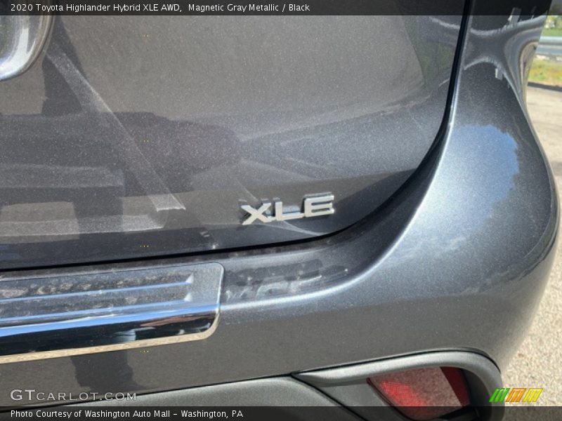 Magnetic Gray Metallic / Black 2020 Toyota Highlander Hybrid XLE AWD