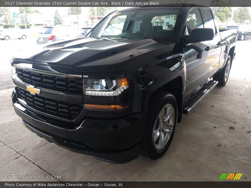 Black / Dark Ash/Jet Black 2017 Chevrolet Silverado 1500 Custom Double Cab 4x4