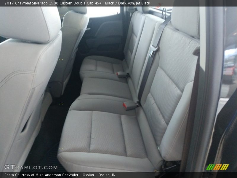 Black / Dark Ash/Jet Black 2017 Chevrolet Silverado 1500 Custom Double Cab 4x4