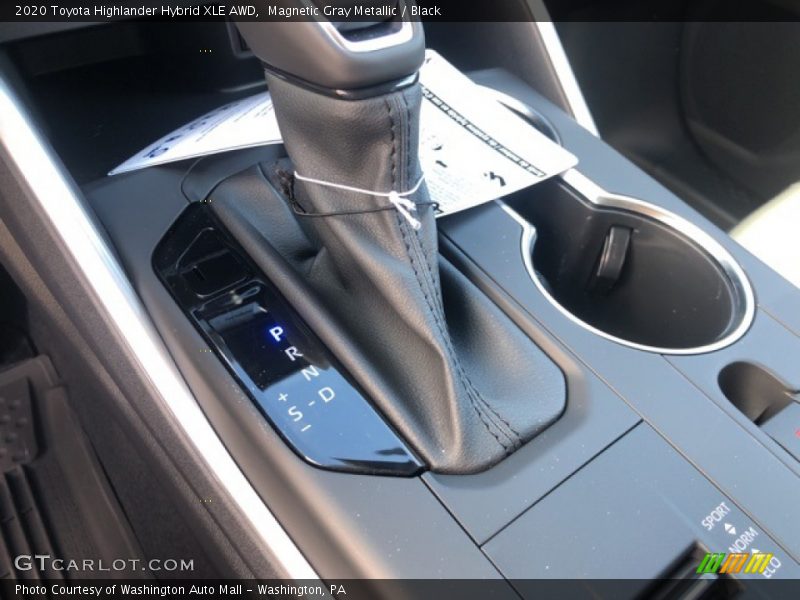 Magnetic Gray Metallic / Black 2020 Toyota Highlander Hybrid XLE AWD
