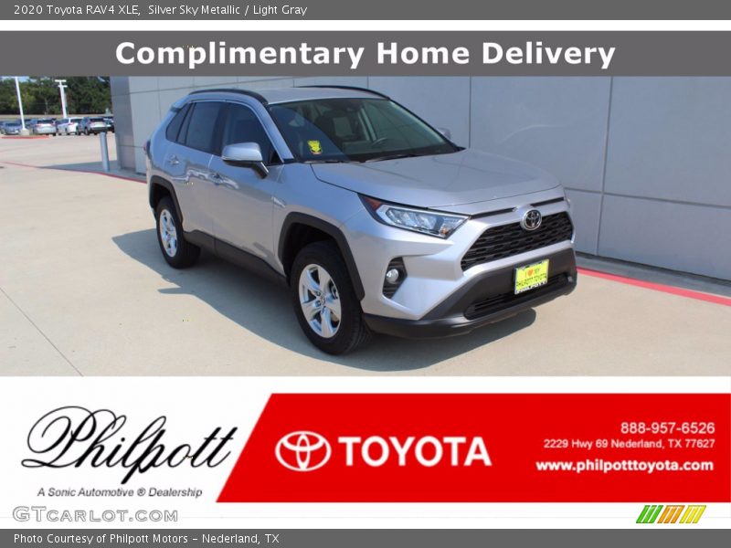 Silver Sky Metallic / Light Gray 2020 Toyota RAV4 XLE