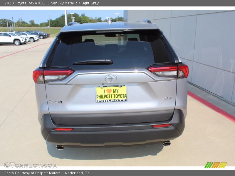 Silver Sky Metallic / Light Gray 2020 Toyota RAV4 XLE