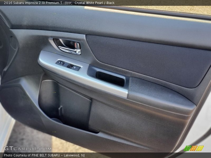 Crystal White Pearl / Black 2016 Subaru Impreza 2.0i Premium 5-door