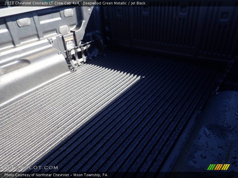 Deepwood Green Metallic / Jet Black 2018 Chevrolet Colorado LT Crew Cab 4x4