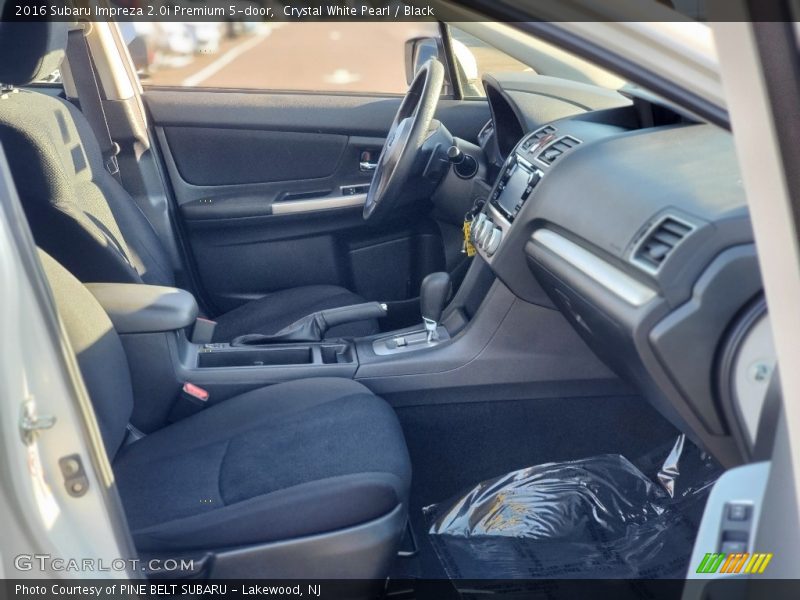 Crystal White Pearl / Black 2016 Subaru Impreza 2.0i Premium 5-door