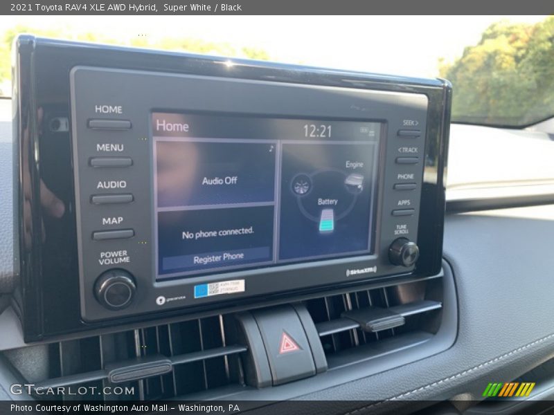 Super White / Black 2021 Toyota RAV4 XLE AWD Hybrid