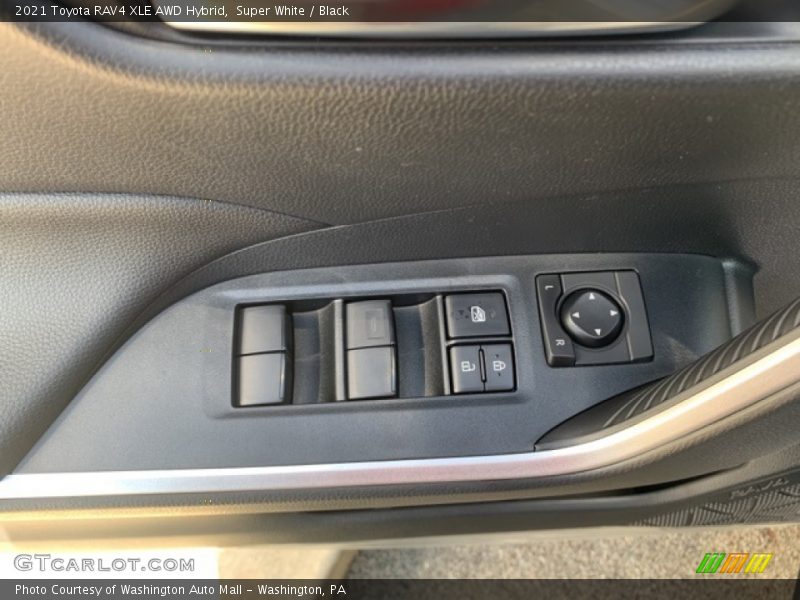 Super White / Black 2021 Toyota RAV4 XLE AWD Hybrid