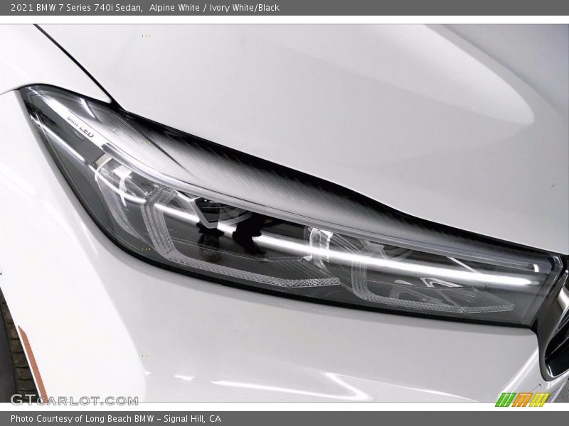Alpine White / Ivory White/Black 2021 BMW 7 Series 740i Sedan