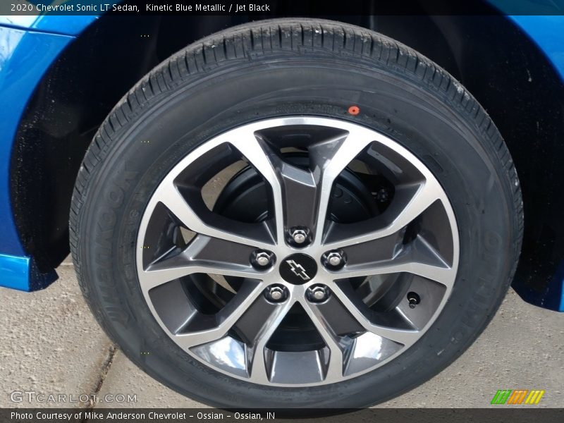  2020 Sonic LT Sedan Wheel