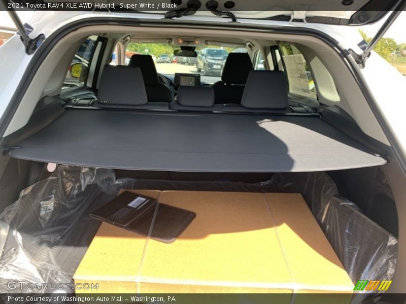 Super White / Black 2021 Toyota RAV4 XLE AWD Hybrid