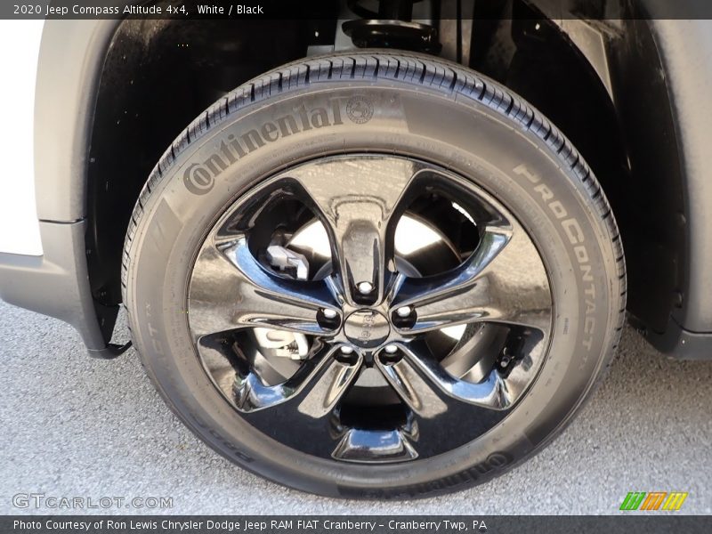 White / Black 2020 Jeep Compass Altitude 4x4